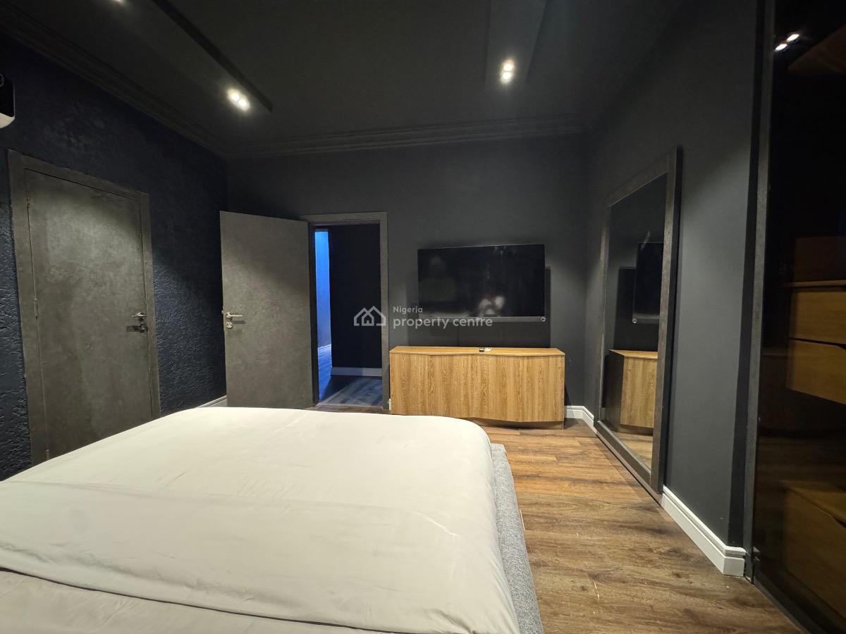 Cozy 2 Bedroom Apartment with Swimming Pool and Gym, Bayview Estate, Ikate Elegushi, Lekki, Lagos, Flat / Apartment Short Let