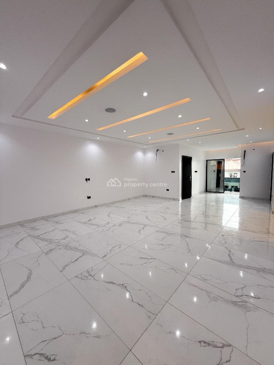 Stunning 3 Bedroom Apartment, Lekki Phase 1, Lekki, Lagos, Block of Flats for Sale