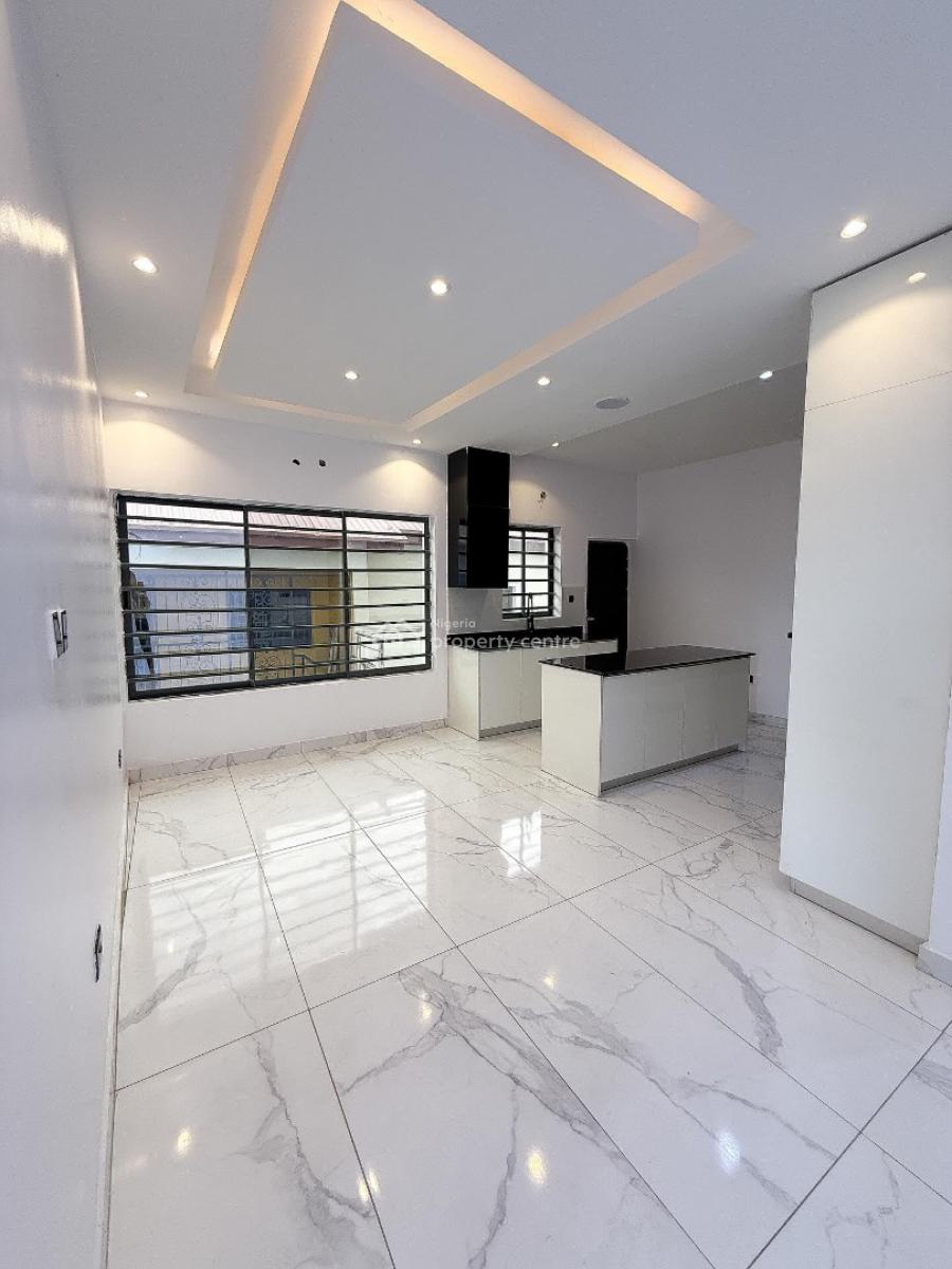 Stunning 3 Bedroom Apartment, Lekki Phase 1, Lekki, Lagos, Block of Flats for Sale