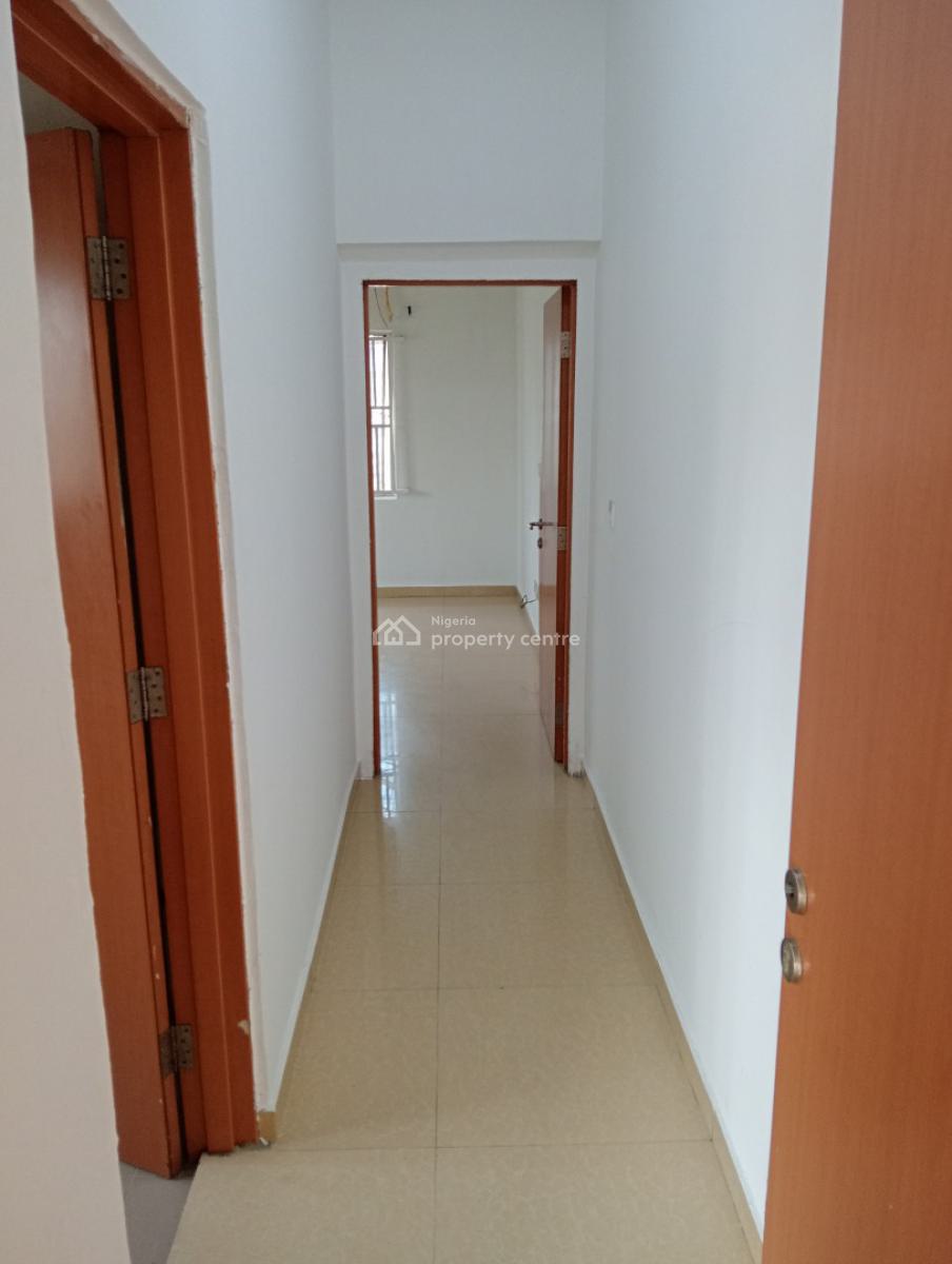Spacious Mini Flat Apartment Upstairs in a Serene and Secured Estate, Value County Estate, Lekki Expressway, Lekki, Lagos, Mini Flat (room and Parlour) for Rent