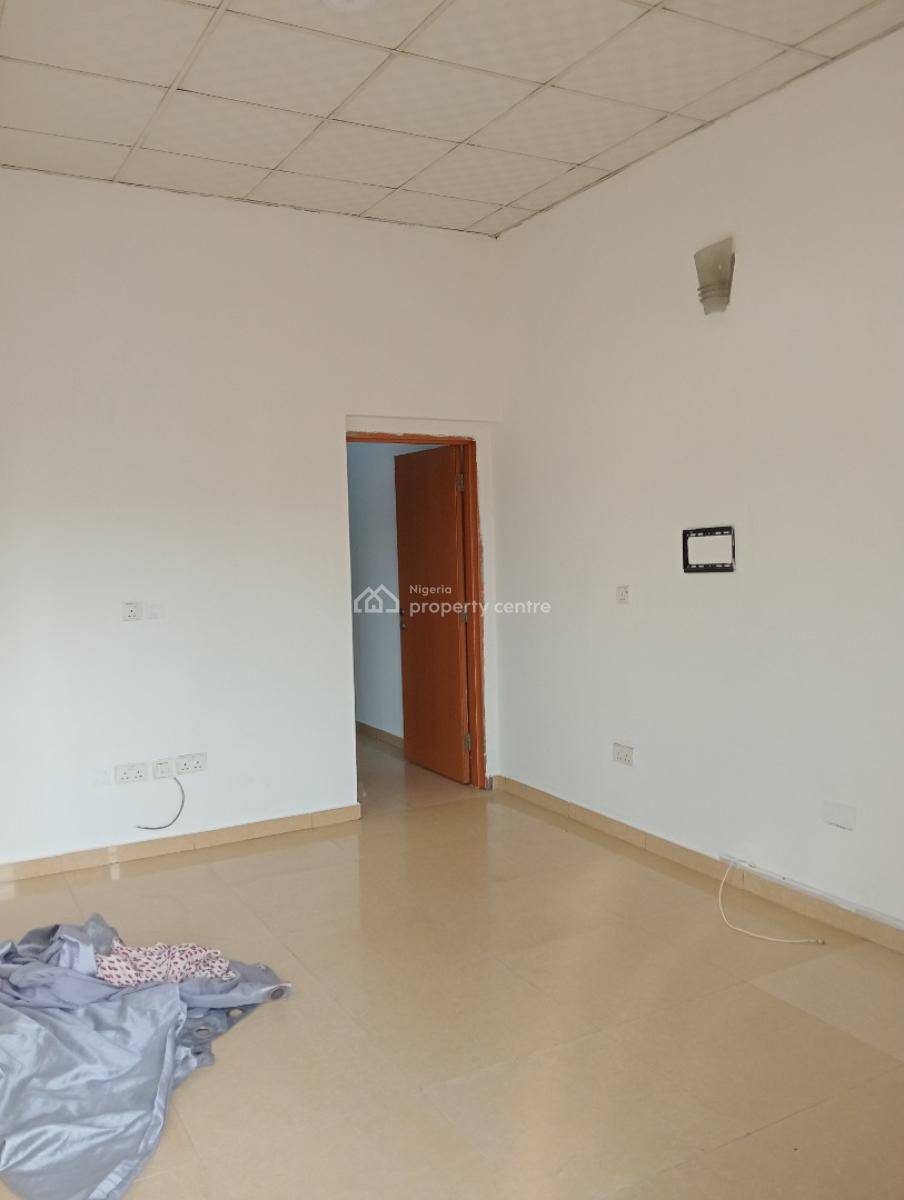 Spacious Mini Flat Apartment Upstairs in a Serene and Secured Estate, Value County Estate, Lekki Expressway, Lekki, Lagos, Mini Flat (room and Parlour) for Rent