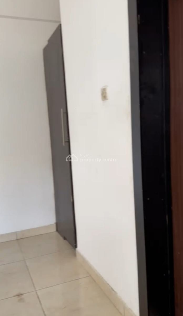 Spacious Luxury Mini Flat with Open Plan Kitchen, Osapa, Lekki, Lagos, Mini Flat (room and Parlour) for Rent