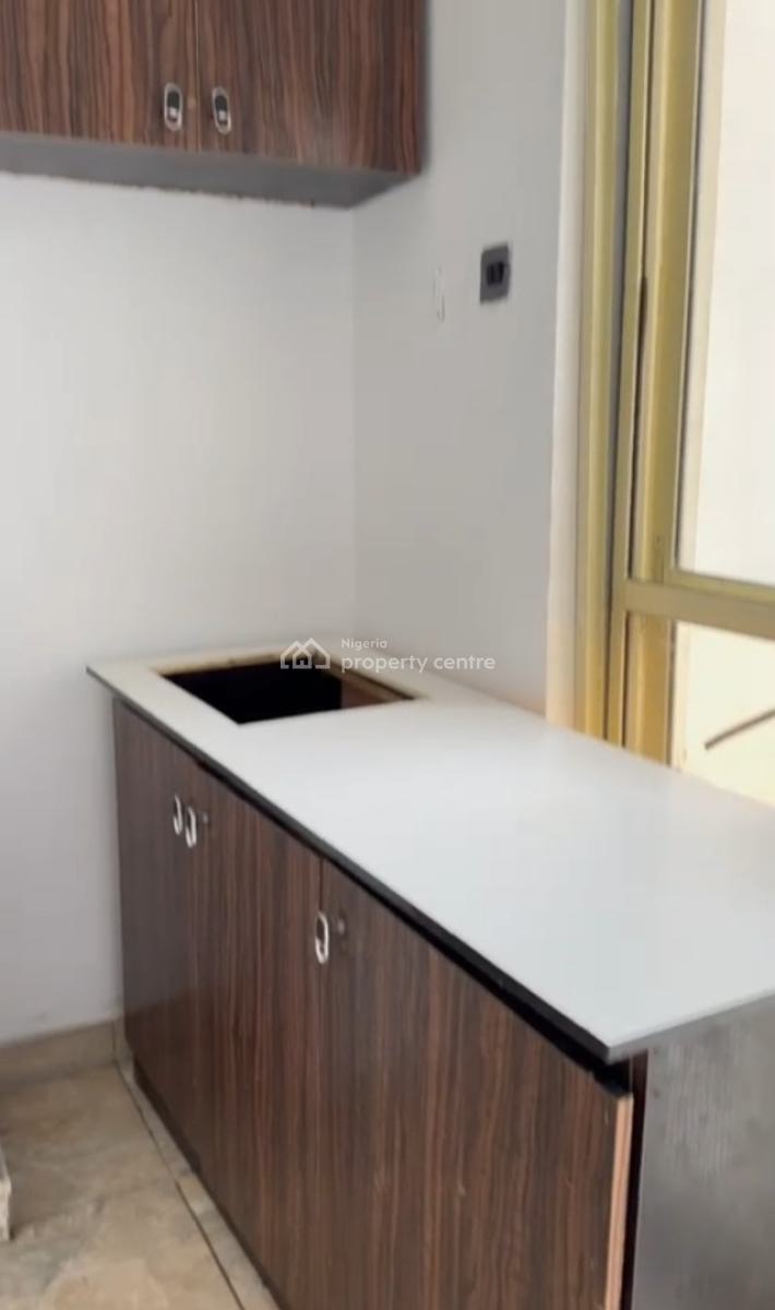 Spacious Luxury Mini Flat with Open Plan Kitchen, Osapa, Lekki, Lagos, Mini Flat (room and Parlour) for Rent