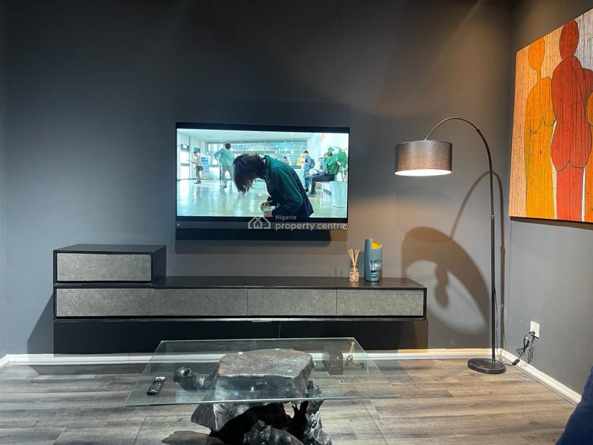 Cozy One Bedroom Apartment with Swimming Pool and Gym, Bayview Estate, Ikate Elegushi, Lekki, Lagos, Flat / Apartment Short Let