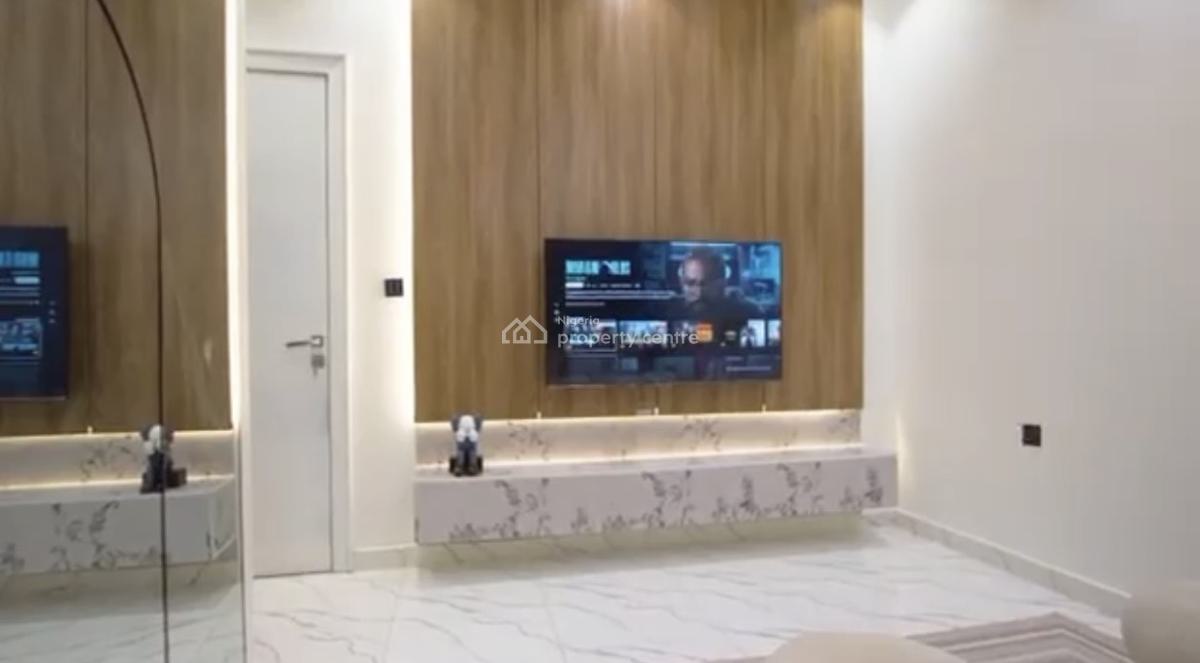 Luxuriously Furnished 2 Bedroom Apartment, Lekki Phase 1, Lekki, Lagos, Flat / Apartment for Sale