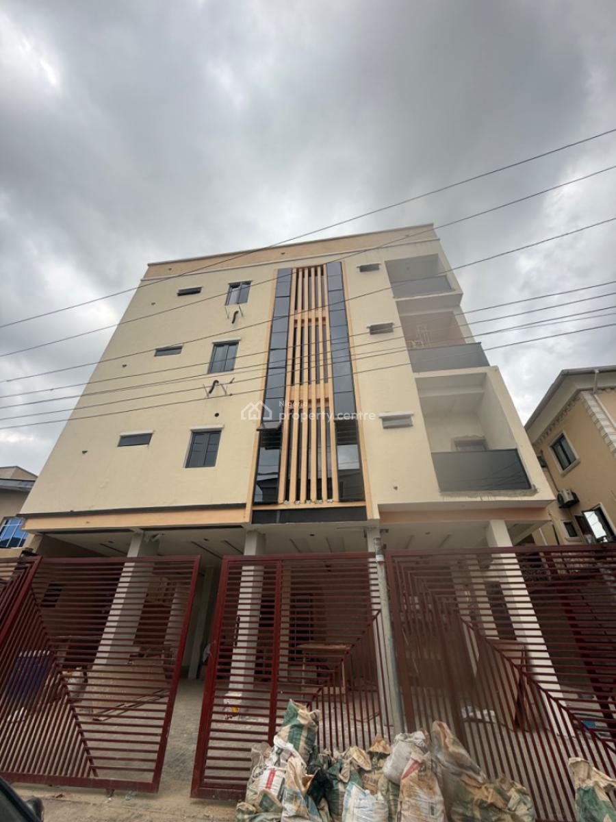 Lovely and Exclusive 2 Bedroom Apartment, Alagomeji, Yaba, Lagos, Flat / Apartment for Rent