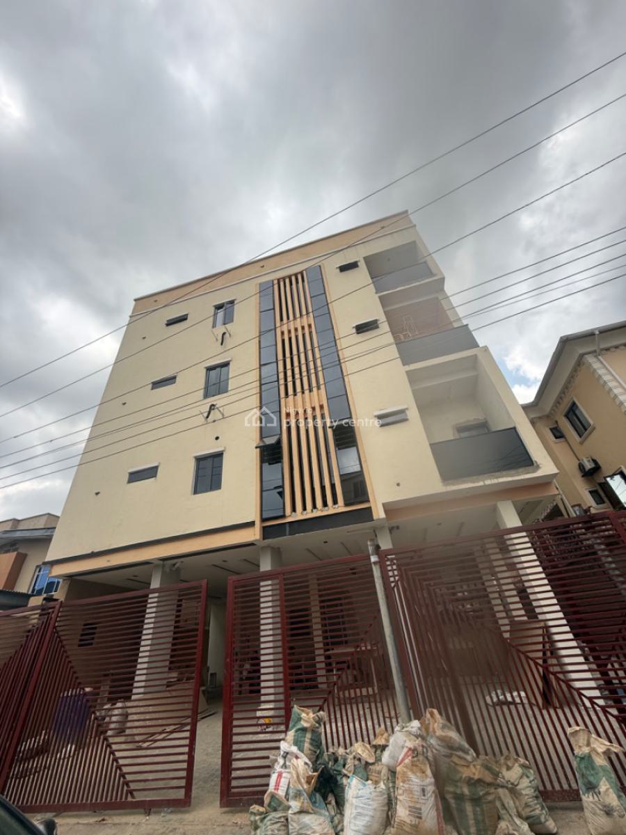 Lovely and Exclusive 2 Bedroom Apartment, Alagomeji, Yaba, Lagos, Flat / Apartment for Rent