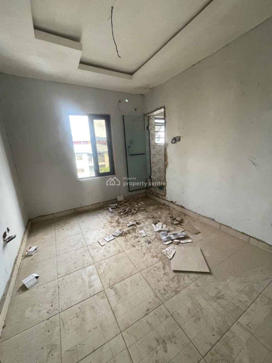 Lovely and Exclusive 2 Bedroom Apartment, Alagomeji, Yaba, Lagos, Flat / Apartment for Rent