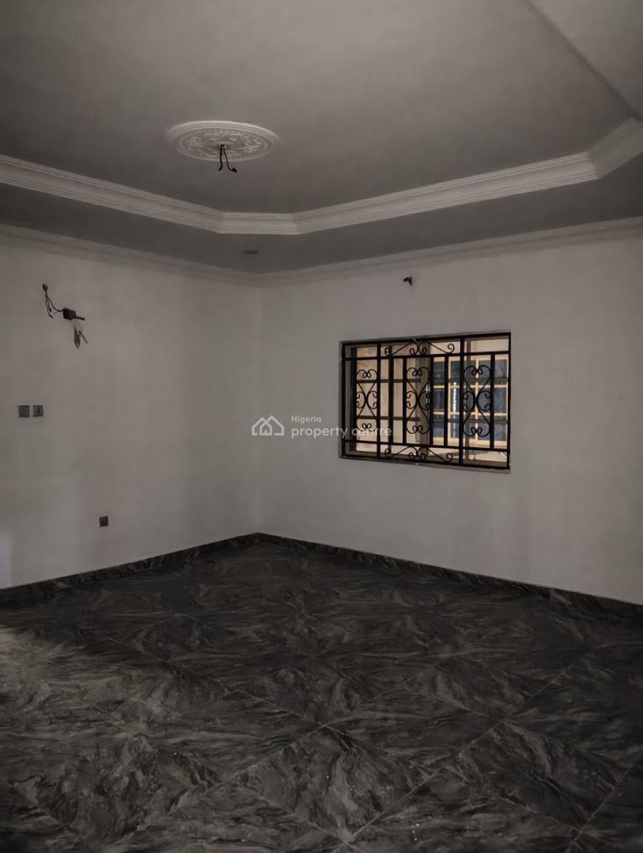 Spacious 3 Bedroom Flat, Rotimi Tom Crescent, Durumi, Abuja, Flat / Apartment for Rent