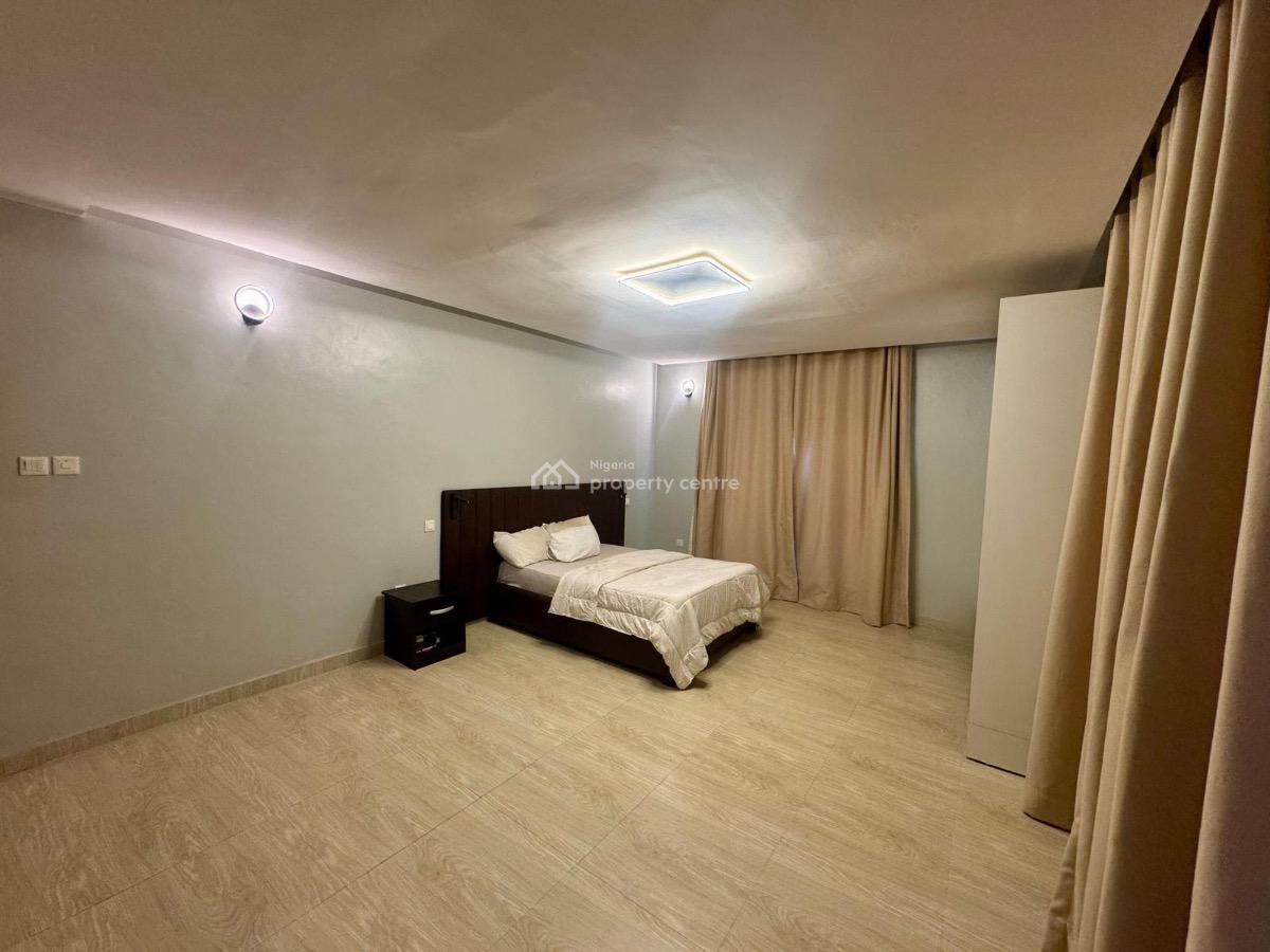 Massive 3 Bedroom Duplex in Estate, Osapa, Lekki, Lagos, Semi-detached Duplex Short Let
