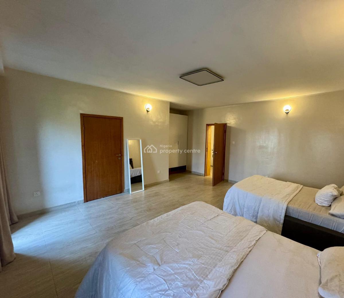 Massive 3 Bedroom Duplex in Estate, Osapa, Lekki, Lagos, Semi-detached Duplex Short Let