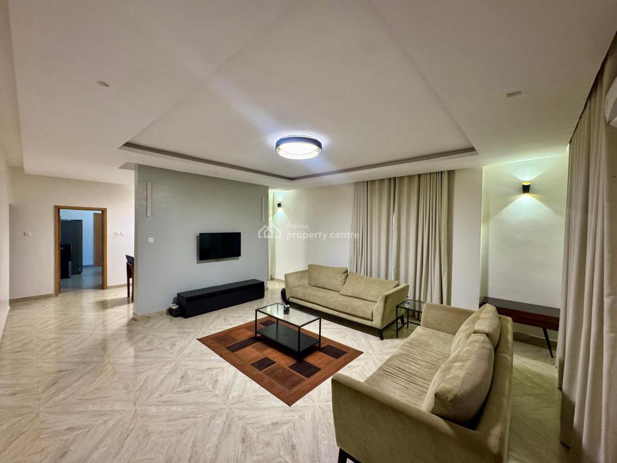 Massive 3 Bedroom Duplex in Estate, Osapa, Lekki, Lagos, Semi-detached Duplex Short Let