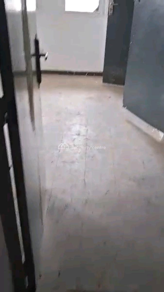 a Very Spacious 3 Bedroom Flat with 3 Toilets and 3 Bathroom, Off Allen Avenue, Ikeja, Lagos, Flat / Apartment for Rent