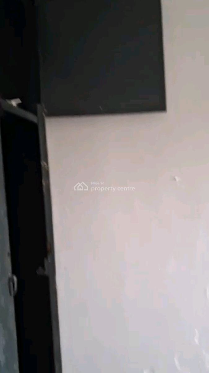 a Very Spacious 3 Bedroom Flat with 3 Toilets and 3 Bathroom, Off Allen Avenue, Ikeja, Lagos, Flat / Apartment for Rent