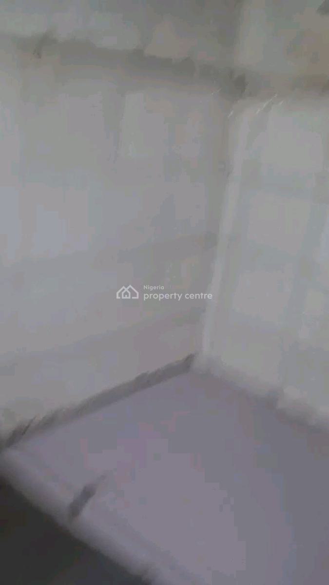 a Very Spacious 3 Bedroom Flat with 3 Toilets  and 3 Bathroom, Off Allen Avenue, Ikeja, Lagos, Flat / Apartment for Rent