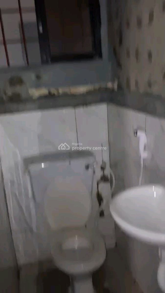 a Very Spacious 3 Bedroom Flat with 3 Toilets  and 3 Bathroom, Off Allen Avenue, Ikeja, Lagos, Flat / Apartment for Rent