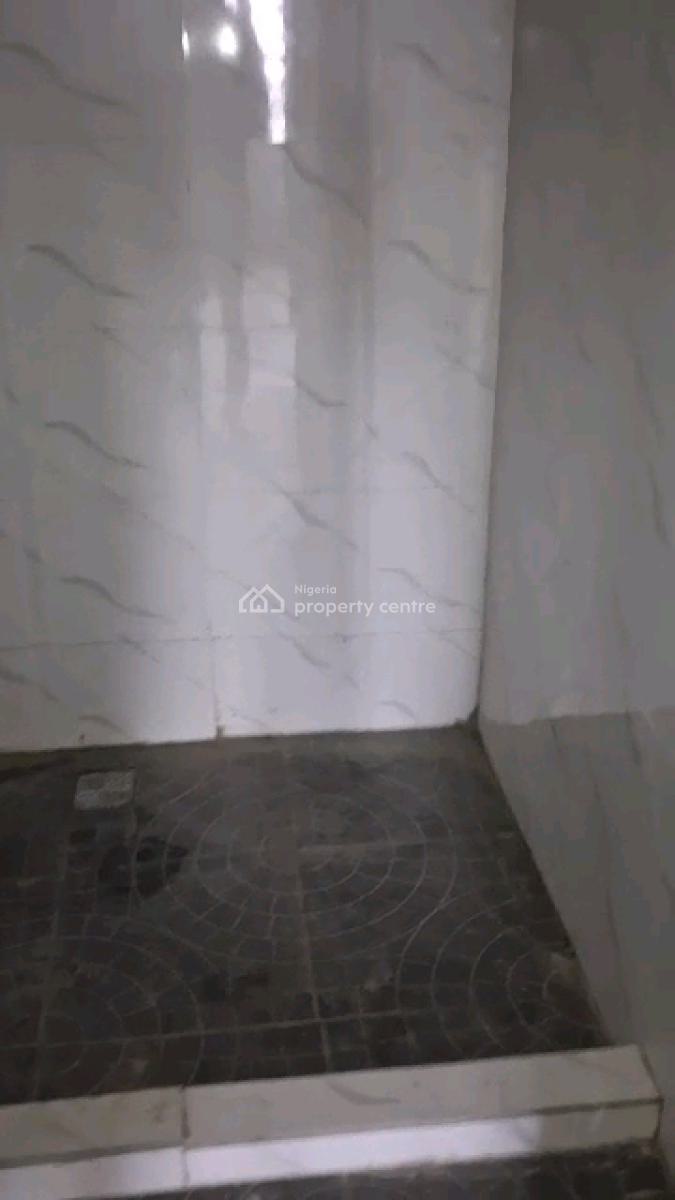 a Very Spacious 3 Bedroom Flat with 3 Toilets  and 3 Bathroom, Off Allen Avenue, Ikeja, Lagos, Flat / Apartment for Rent