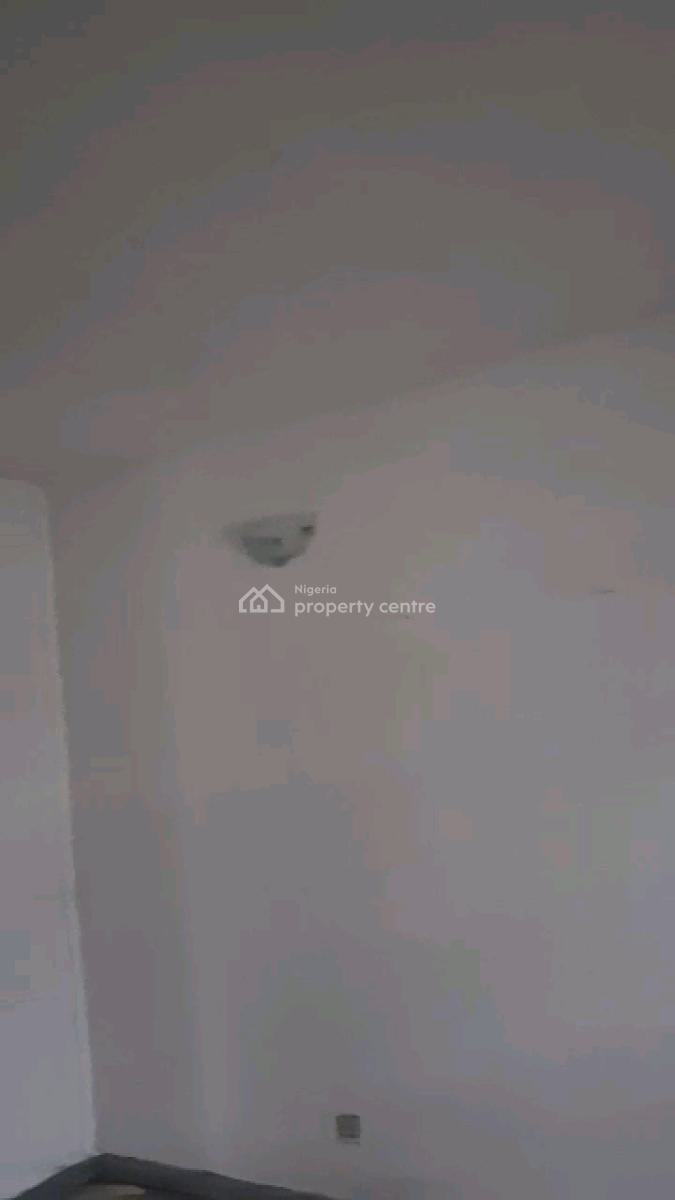 a Very Spacious 3 Bedroom Flat with 3 Toilets  and 3 Bathroom, Off Allen Avenue, Ikeja, Lagos, Flat / Apartment for Rent