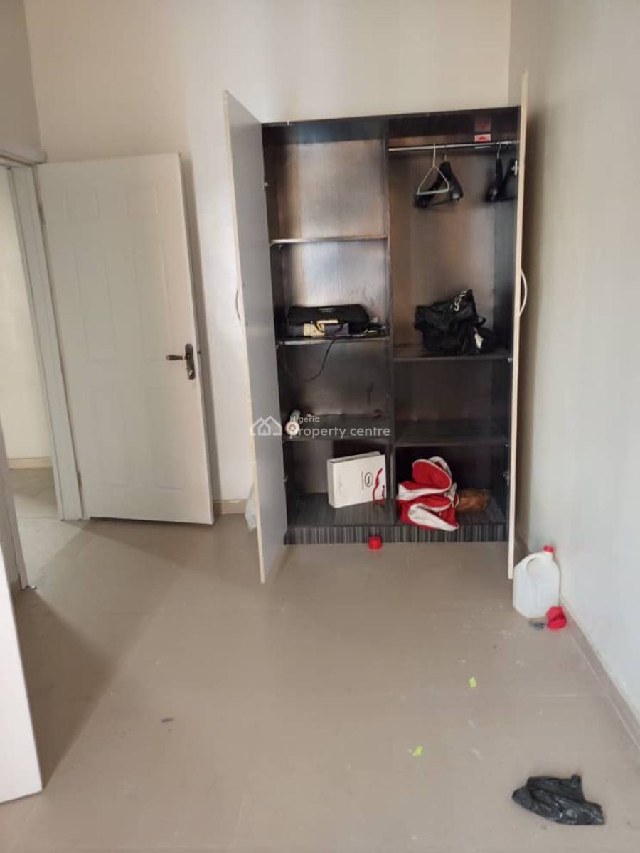 Spacious 4 Bedroom Semidetached Duplex, Ologolo, Lekki, Lagos, Semi-detached Duplex for Rent