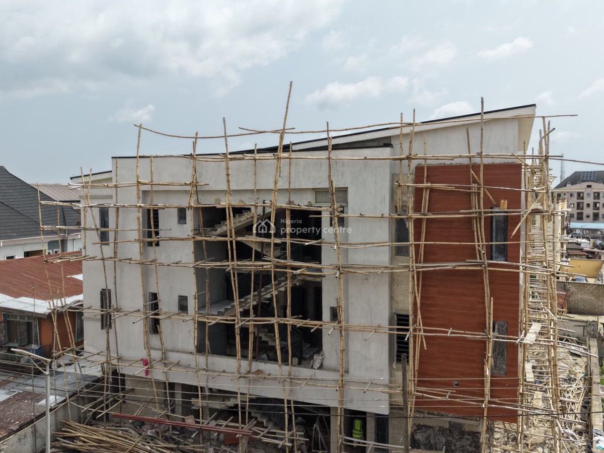 Lovely Built 2 Bedroom Apartment in Serene Environment, Surulere, Lagos, Flat / Apartment for Sale