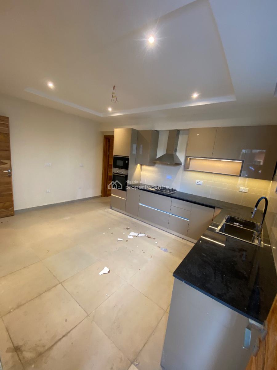 Tastefully Built Brand New 3 Bedroom, Central Lekki, Phase 1, Lekki, Lagos, Flat / Apartment for Rent