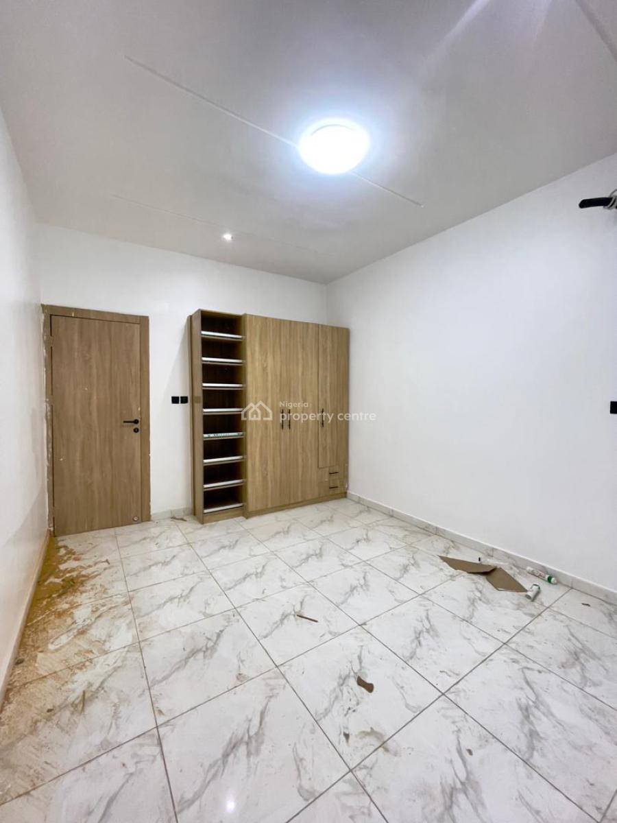 2 Bedroom Apartment, Ologolo, Lekki, Lagos, Flat / Apartment for Sale