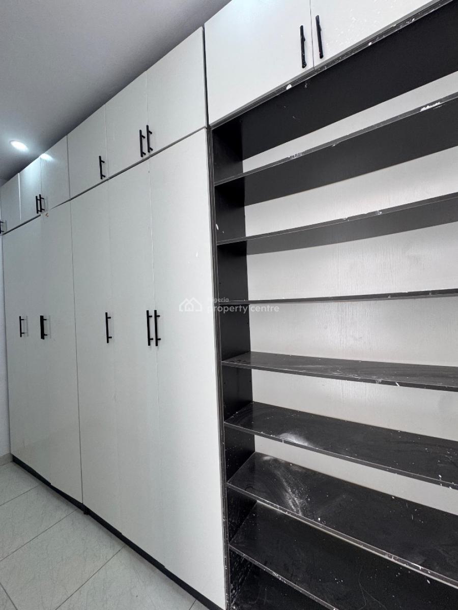 Stunning 4 Bedroom Semi-detached Triplex with Bq, Lekki, Lagos, Semi-detached Duplex for Sale