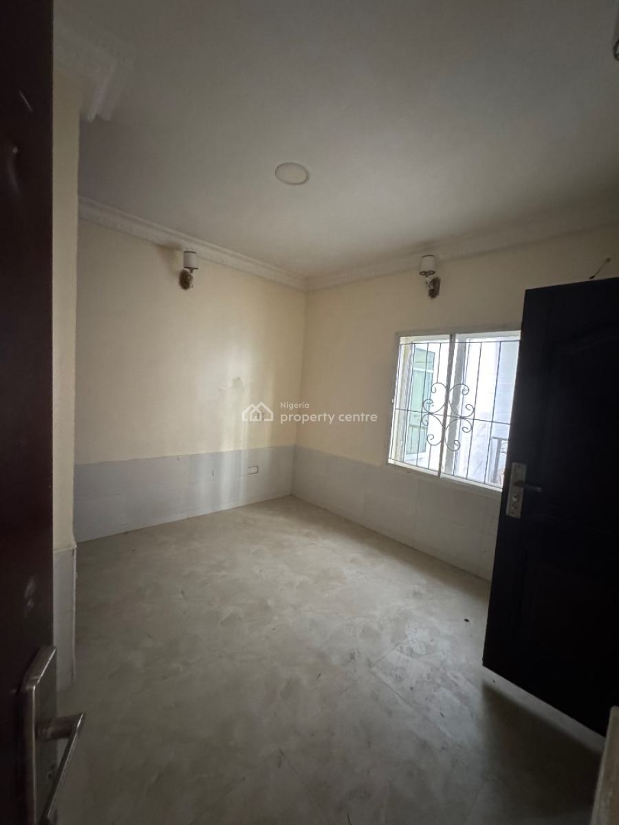 Spacious 3 Bedroom Apartment, Chevy View Estate, Lekki Expressway, Lekki, Lagos, Flat / Apartment for Rent
