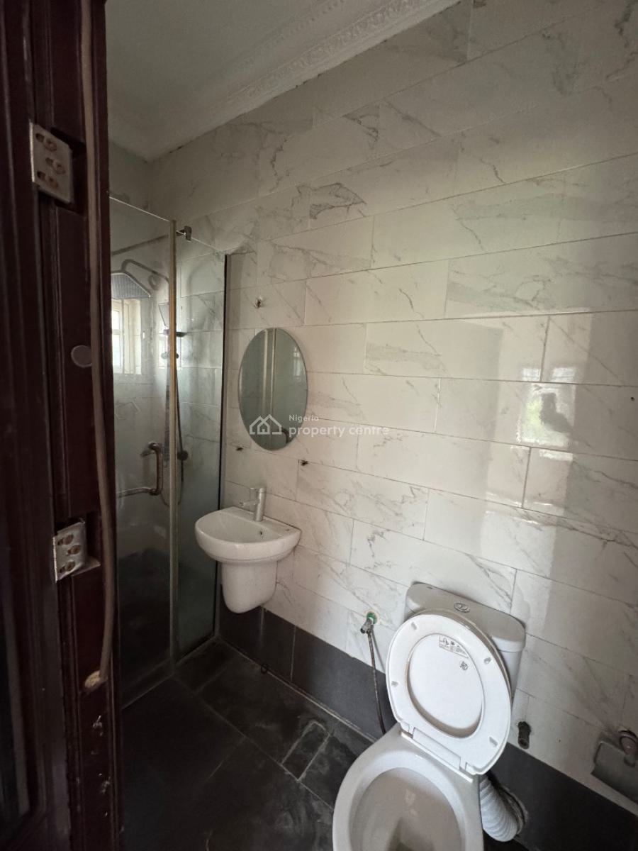 Spacious 3 Bedroom Apartment with Balcony, Chevy View Estate, Lekki Expressway, Lekki, Lagos, Flat / Apartment for Rent