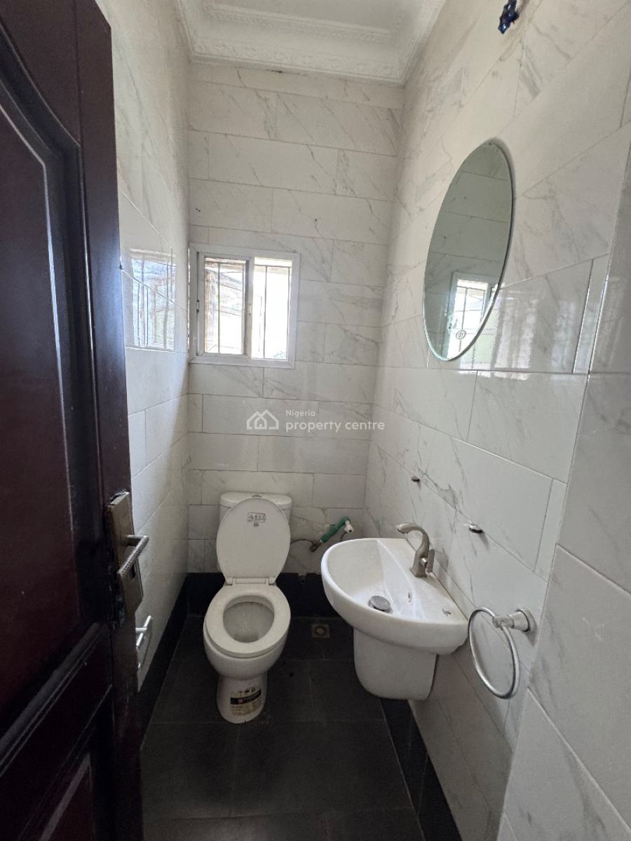 Spacious 3 Bedroom Apartment with Balcony, Chevy View Estate, Lekki Expressway, Lekki, Lagos, Flat / Apartment for Rent