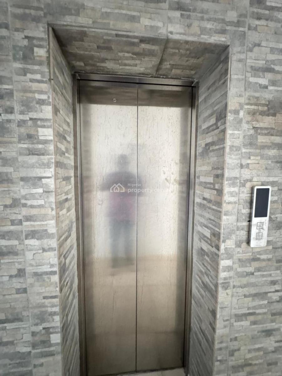 Very Spacious Lovely 3 Bedroom Apartment with Bq, Yaba, Lagos, Block of Flats for Sale