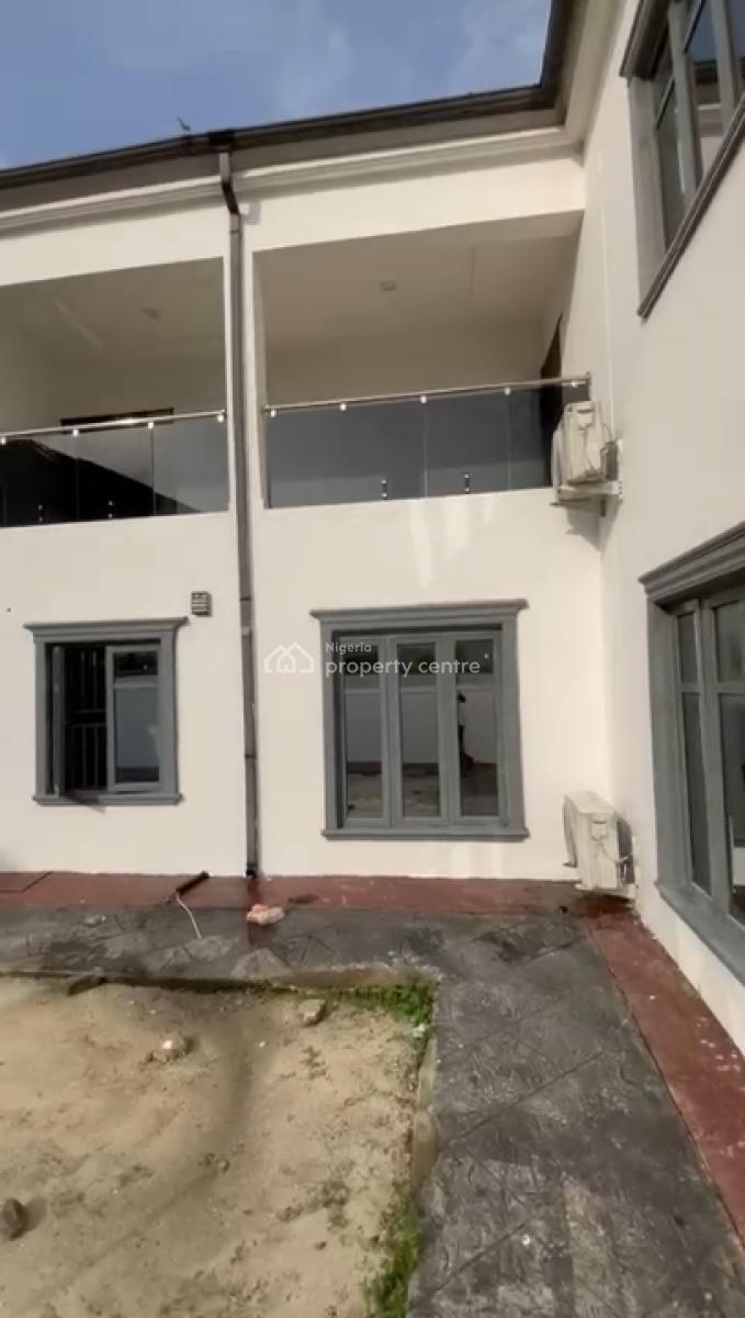 Well Maintained 2 Bedroom Flat, Lakowe, Awoyaya, Ibeju Lekki, Lagos, Flat / Apartment for Rent