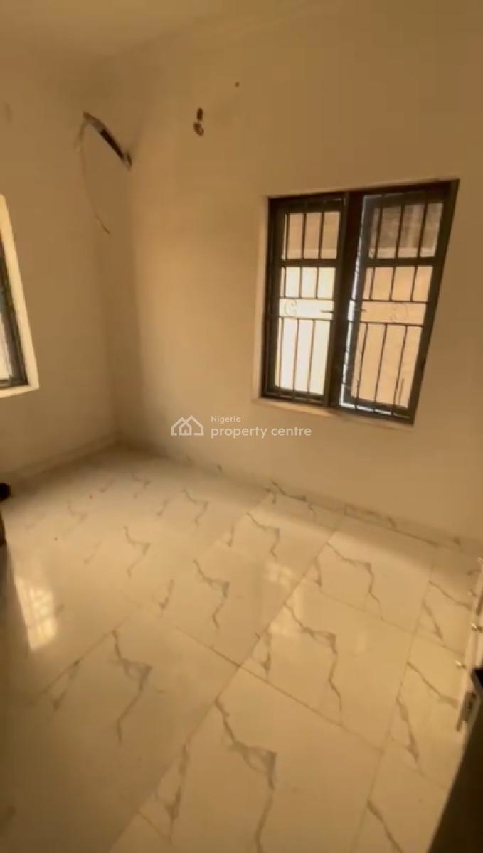 Well Maintained 2 Bedroom Flat, Lakowe, Awoyaya, Ibeju Lekki, Lagos, Flat / Apartment for Rent