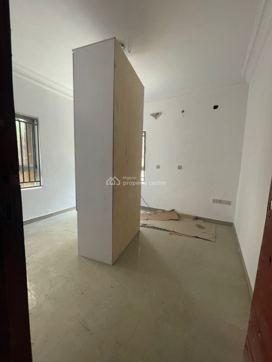 Spacious 3 Bedroom Apartment, Agungi, Lekki, Lagos, Flat / Apartment for Rent