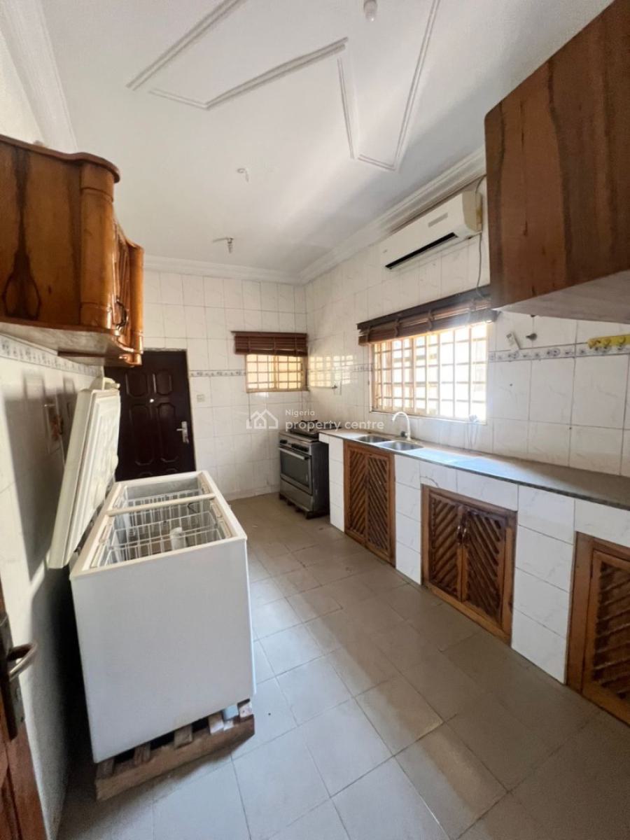 Standard 6 Bedroom Duplex with 2 Bedroom Bq, Gwarinpa Main, Gwarinpa, Abuja, Detached Duplex for Rent