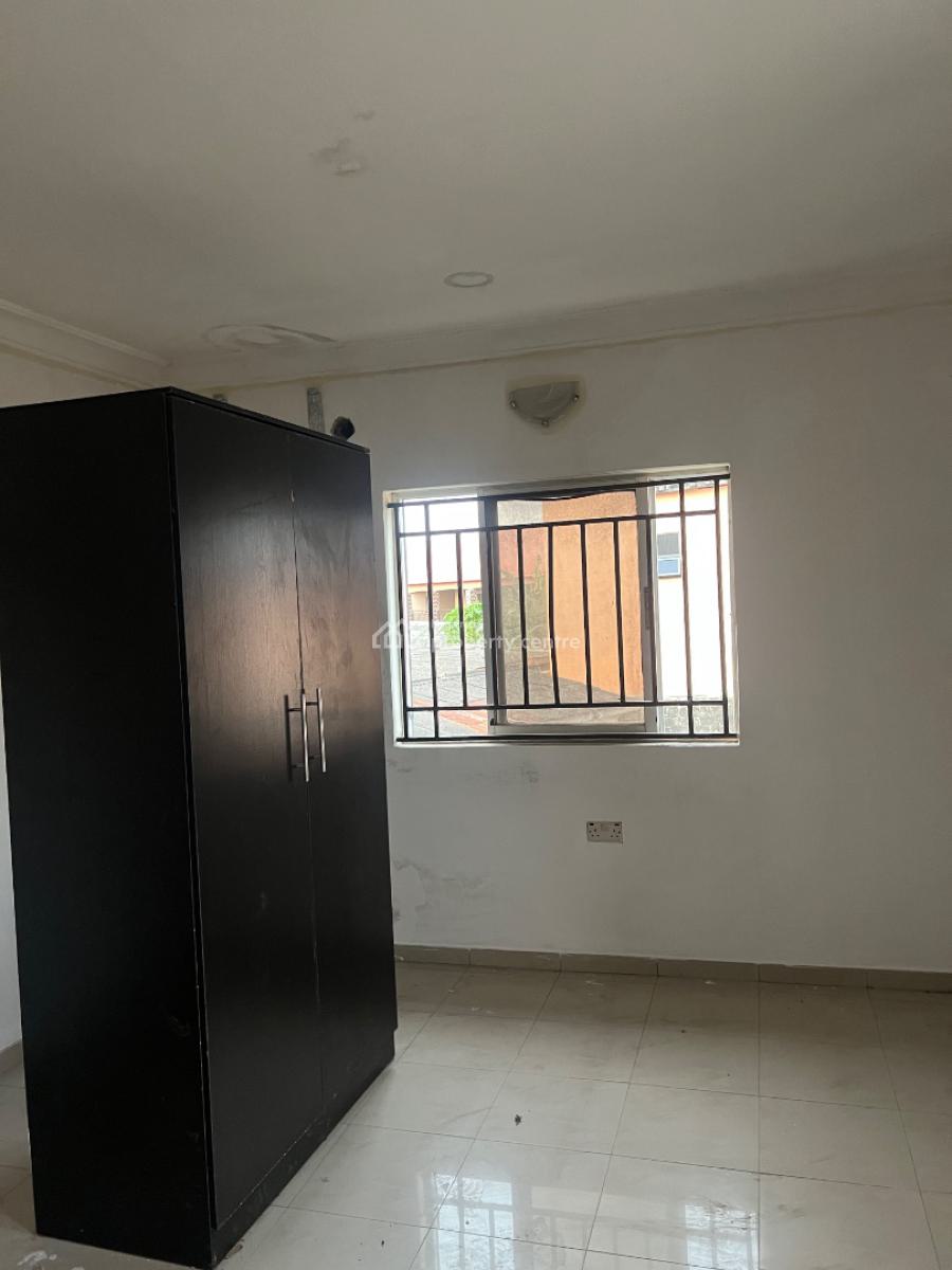 Massive 2 Bedroom Flat, Ologunfe Road, Awoyaya, Ibeju Lekki, Lagos, Flat / Apartment for Rent