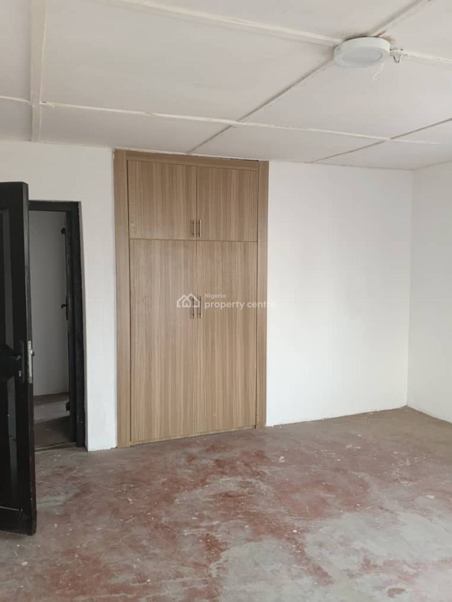 Lovely 2 Bedroom Flat, Off Awolowo Way, Ikeja, Lagos, Flat / Apartment for Rent