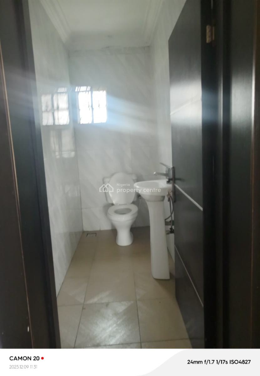 a Sharp and Spacious 3 Bedroom Apartment, Sunny Villa Estate, Ado, Ajah, Lagos, Flat / Apartment for Rent