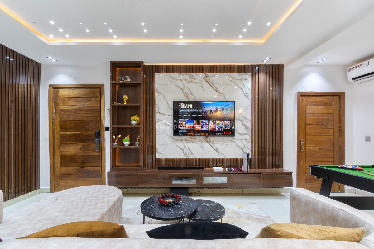 Luxury Highrise 2bedroom Apartment with Ps5 and Snooker Board, Mijl Residence & Villa, Ikate Elegushi, Lekki, Lagos, Flat / Apartment Short Let