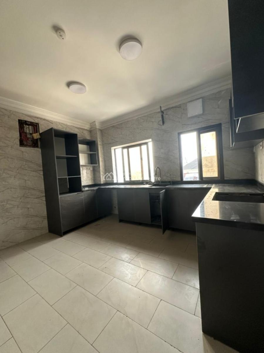 Newly Renovated 3 Bedroom Apartments with Bq, Pool, 24hr Power, Lekki Phase 1, Lekki, Lagos, Flat / Apartment for Rent