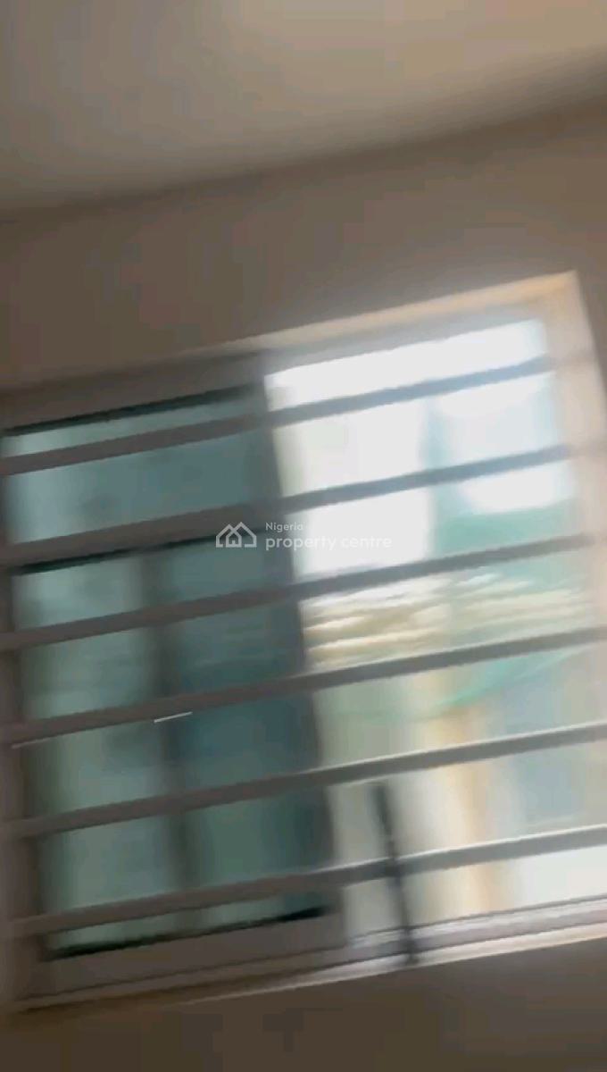 Neatly Used Standard Miniflat with Private Staircase, Private Prepaid, Arowolo Street, Iwaya, Yaba, Lagos, Mini Flat (room and Parlour) for Rent