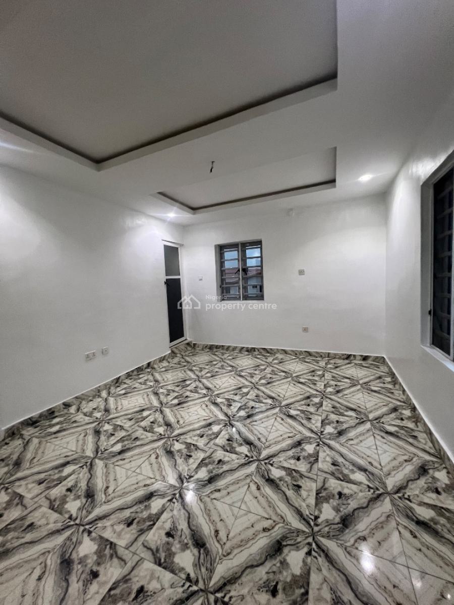 Very Decent and Spacious Mini Flat in a Mini Estate, Jibowu, Yaba, Lagos, Mini Flat (room and Parlour) for Rent