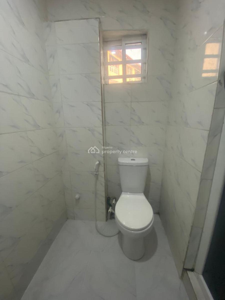 Very Decent and Spacious Mini Flat in a Mini Estate, Jibowu, Yaba, Lagos, Mini Flat (room and Parlour) for Rent