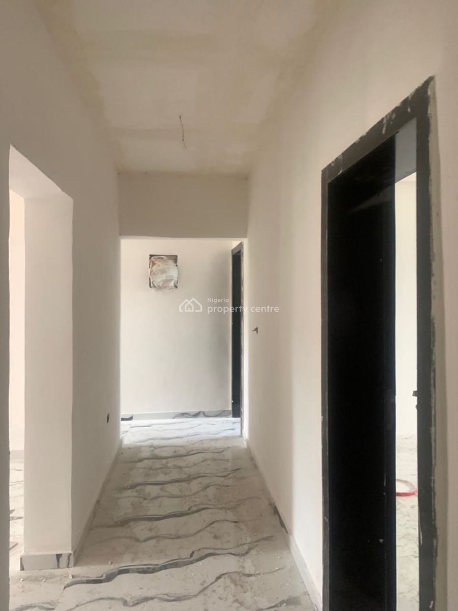 Standard 3 Bedroom Apartment in a Good Neighborhood, Ilaje, Ajah, Lagos, Flat / Apartment for Rent