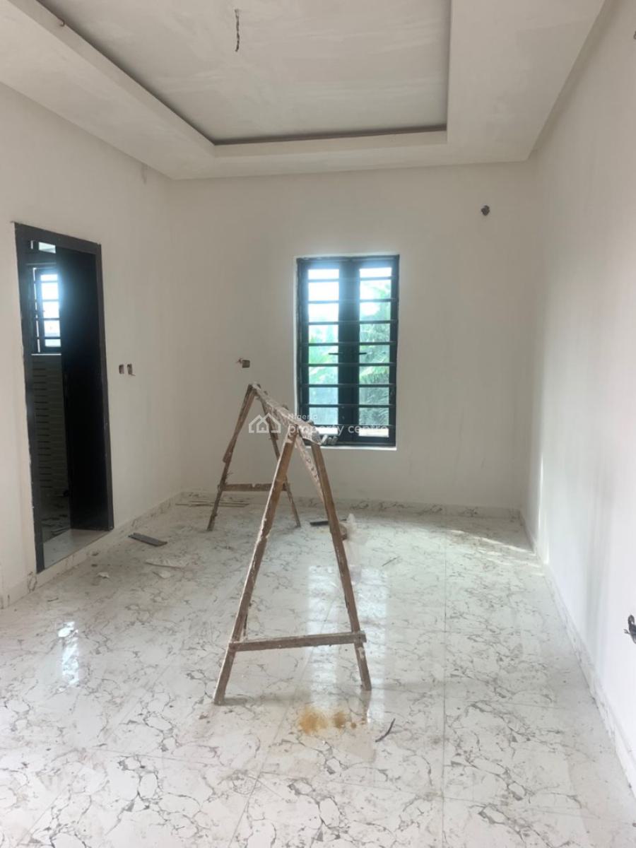 Standard 3 Bedroom Apartment in a Good Neighborhood, Ilaje, Ajah, Lagos, Flat / Apartment for Rent