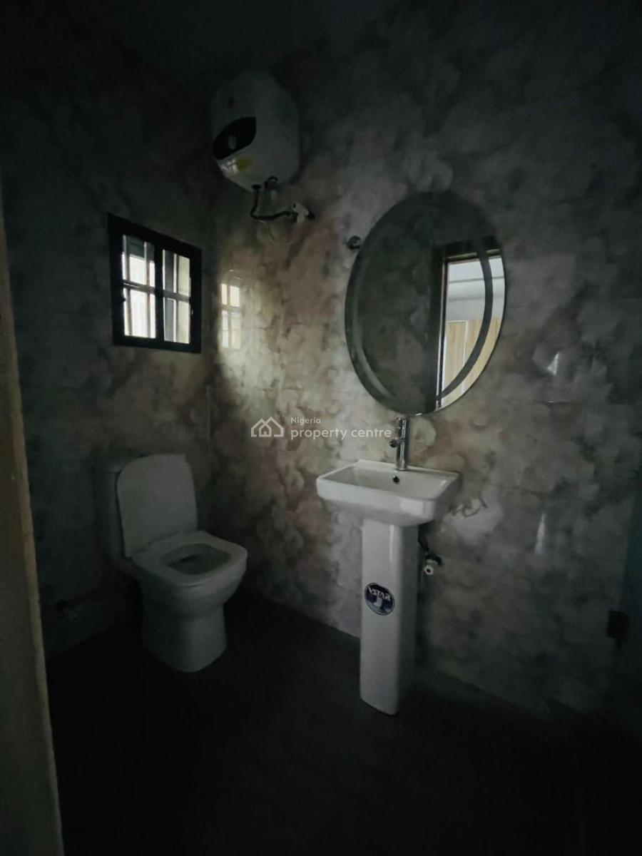 Exquisitely Built 3 Bedroom Apartment, Ogba, Ikeja, Lagos, Flat / Apartment for Sale