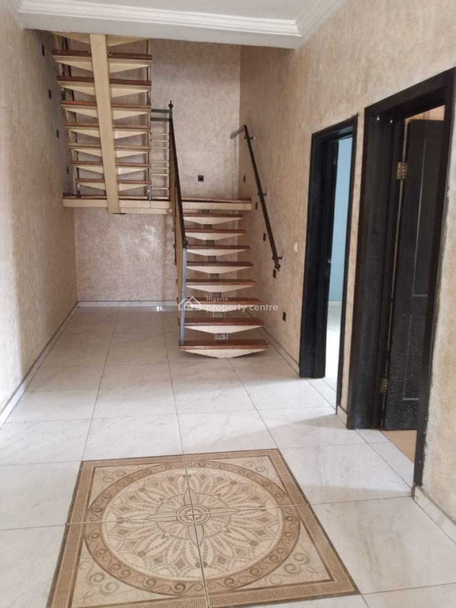 4 Bedroom Terrace, Osapa, Lekki, Lagos, Terraced Duplex for Rent