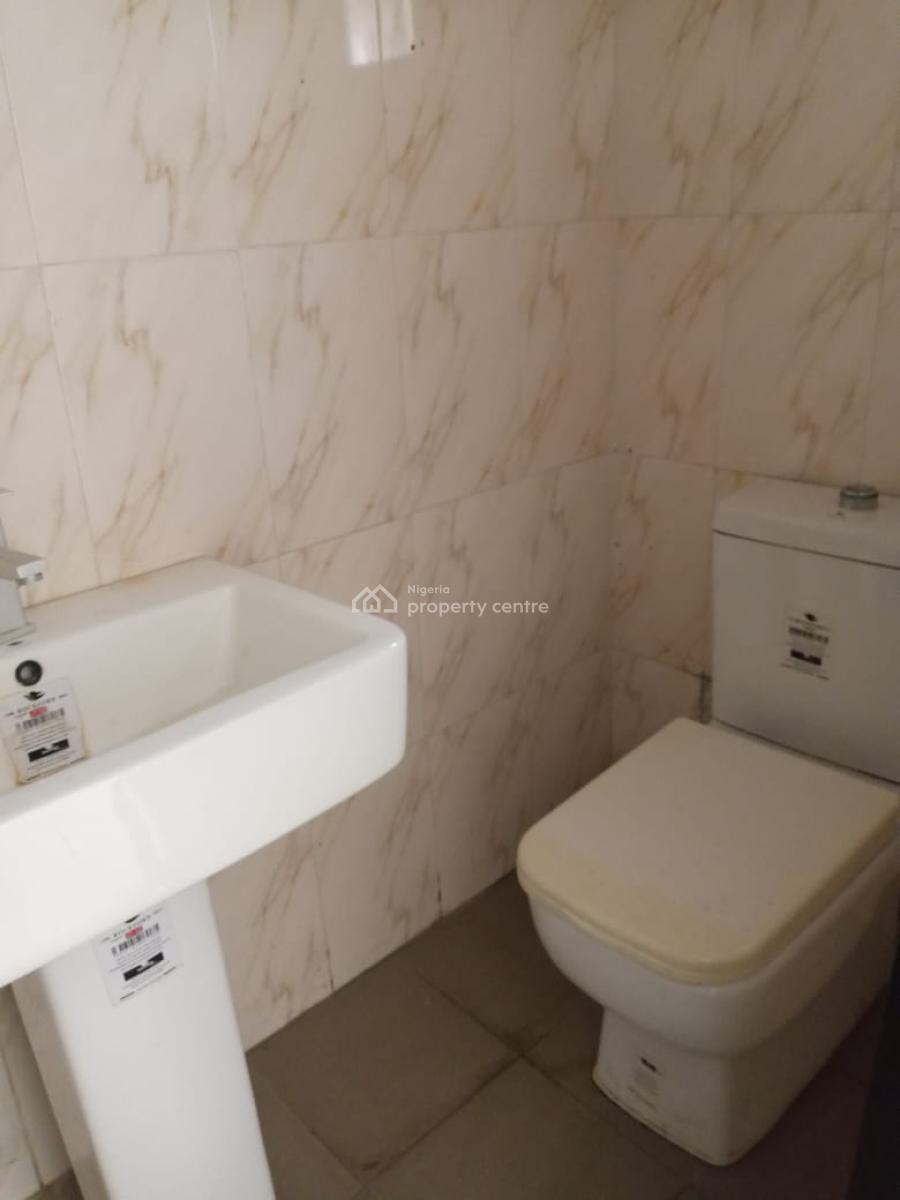 4 Bedroom Terrace, Osapa, Lekki, Lagos, Terraced Duplex for Rent