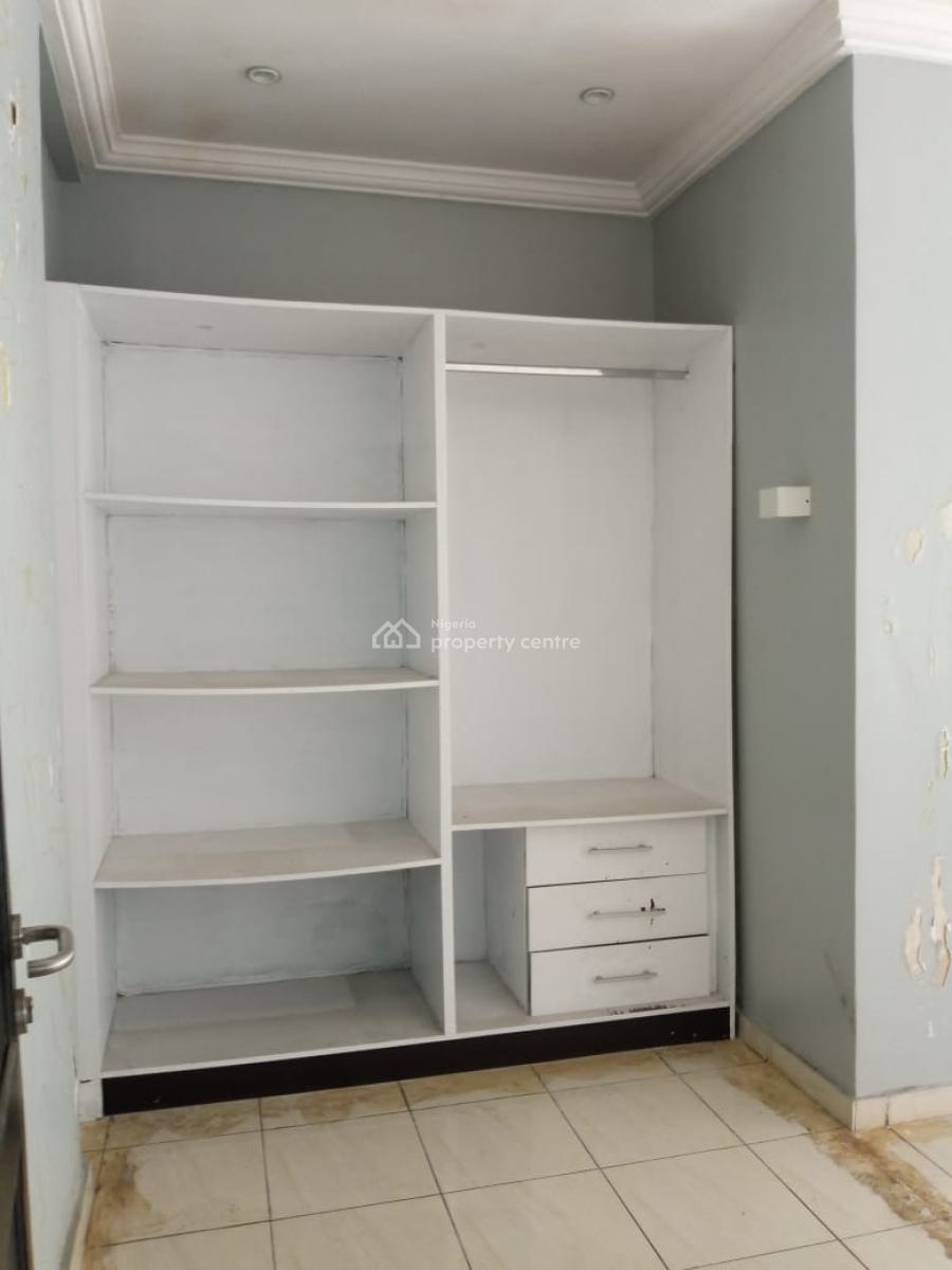 4 Bedroom Terrace, Osapa, Lekki, Lagos, Terraced Duplex for Rent
