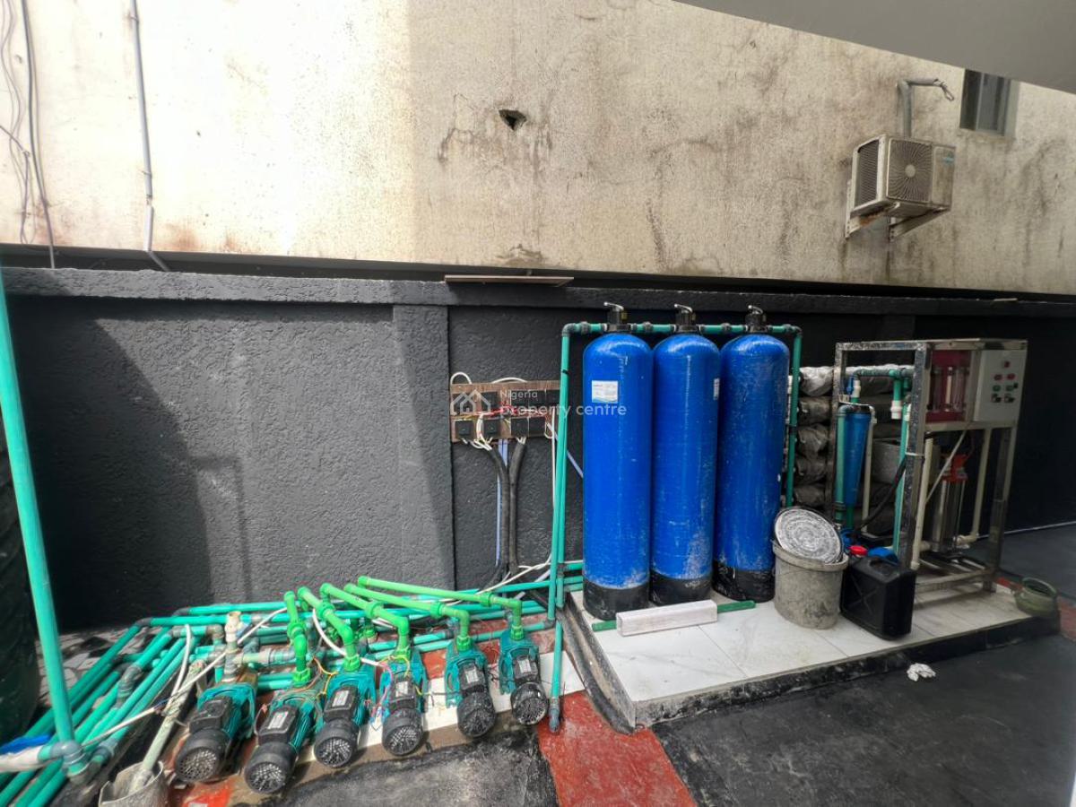 3 Bedrooms Apartment and Bq, Lekki Phase 1, Lekki, Lagos, Flat / Apartment for Sale